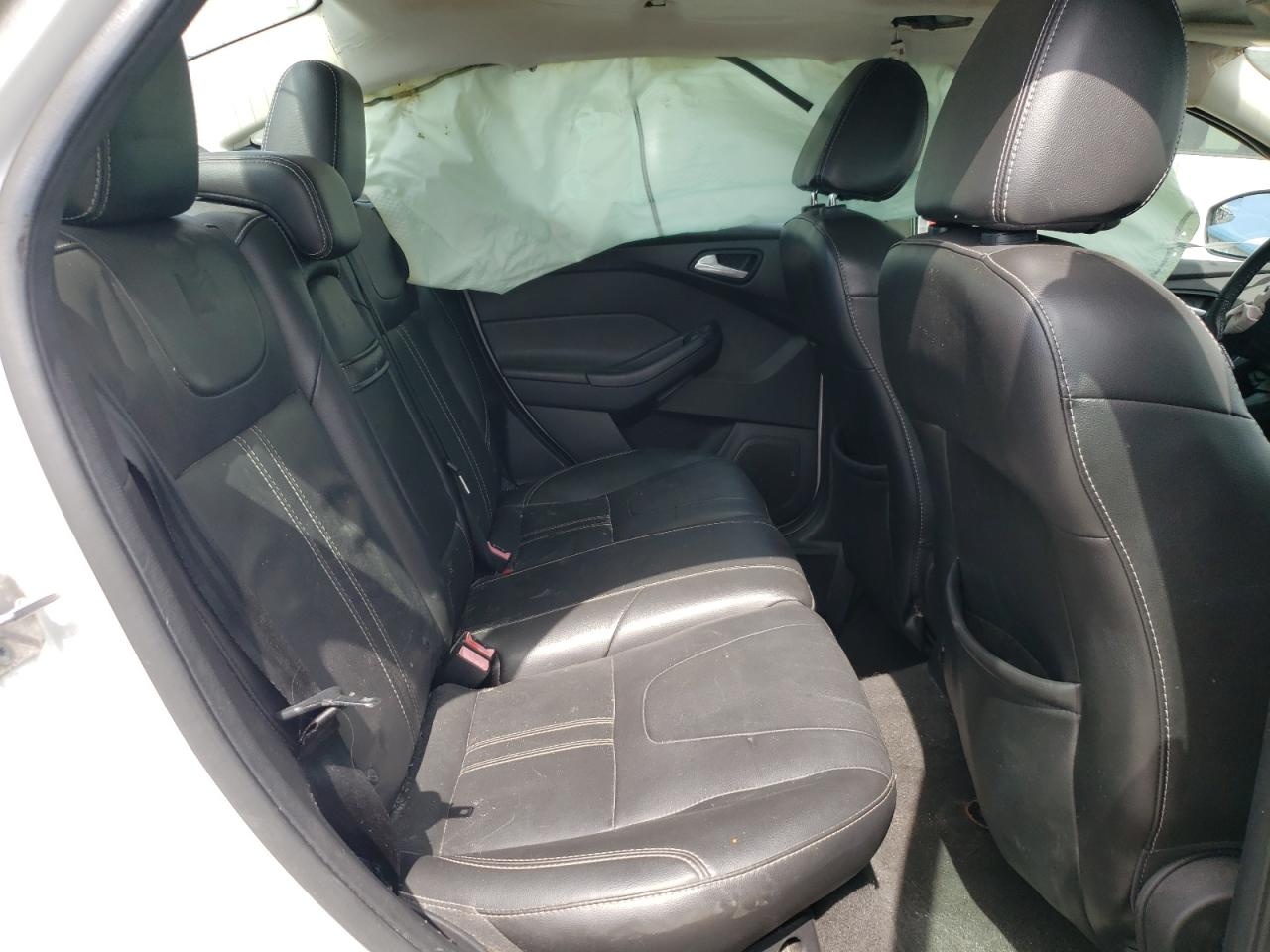 Photo 6 from auction – 2013 FORD FOCUS SE with VIN 1FADP3F25DL164846