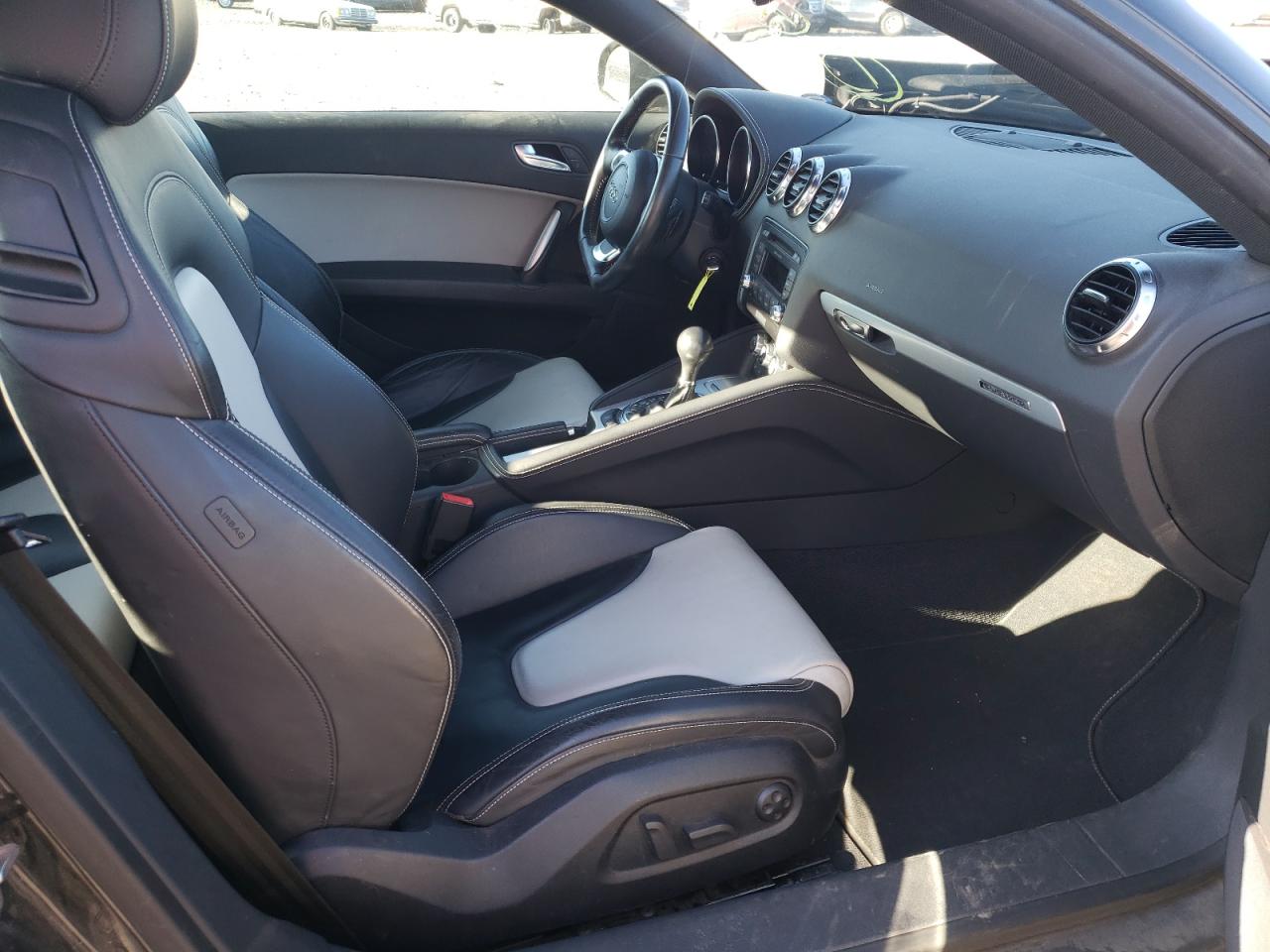 Photo 5 from auction – 2008 AUDI TT 3.2 QUA with VIN TRUDD38J581021605