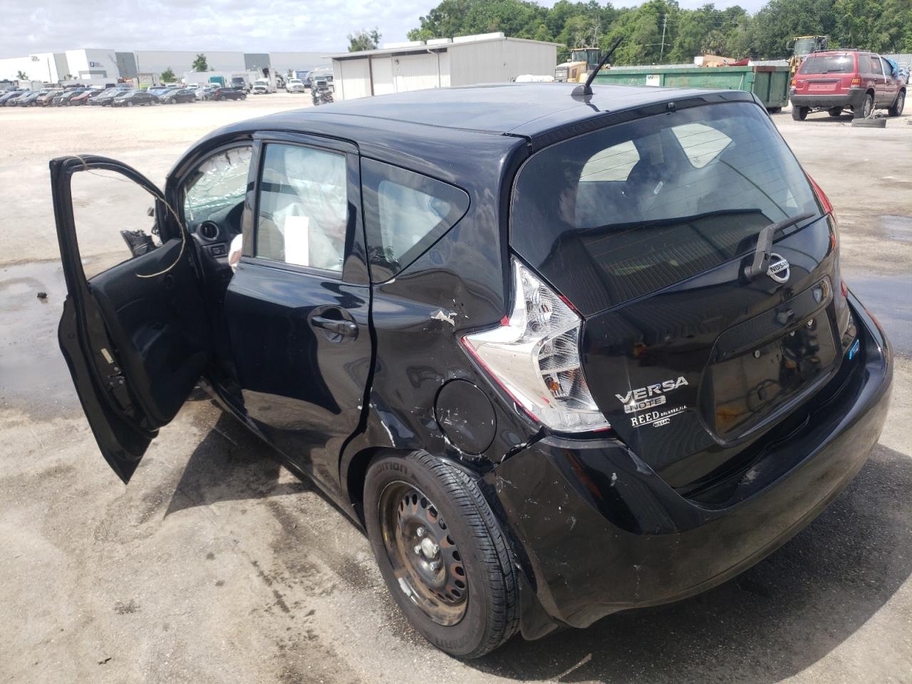 Photo 3 from auction – 2015 NISSAN VERSA NOTE with VIN 3N1CE2CP3FL386933