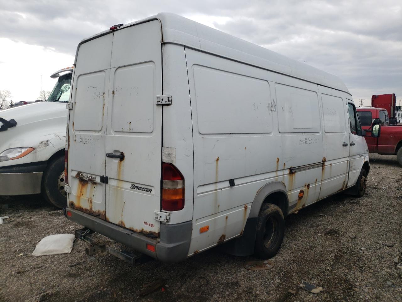 Photo 4 from auction – 2006 DODGE SPRINTER 3 with VIN WD0PD544165968883