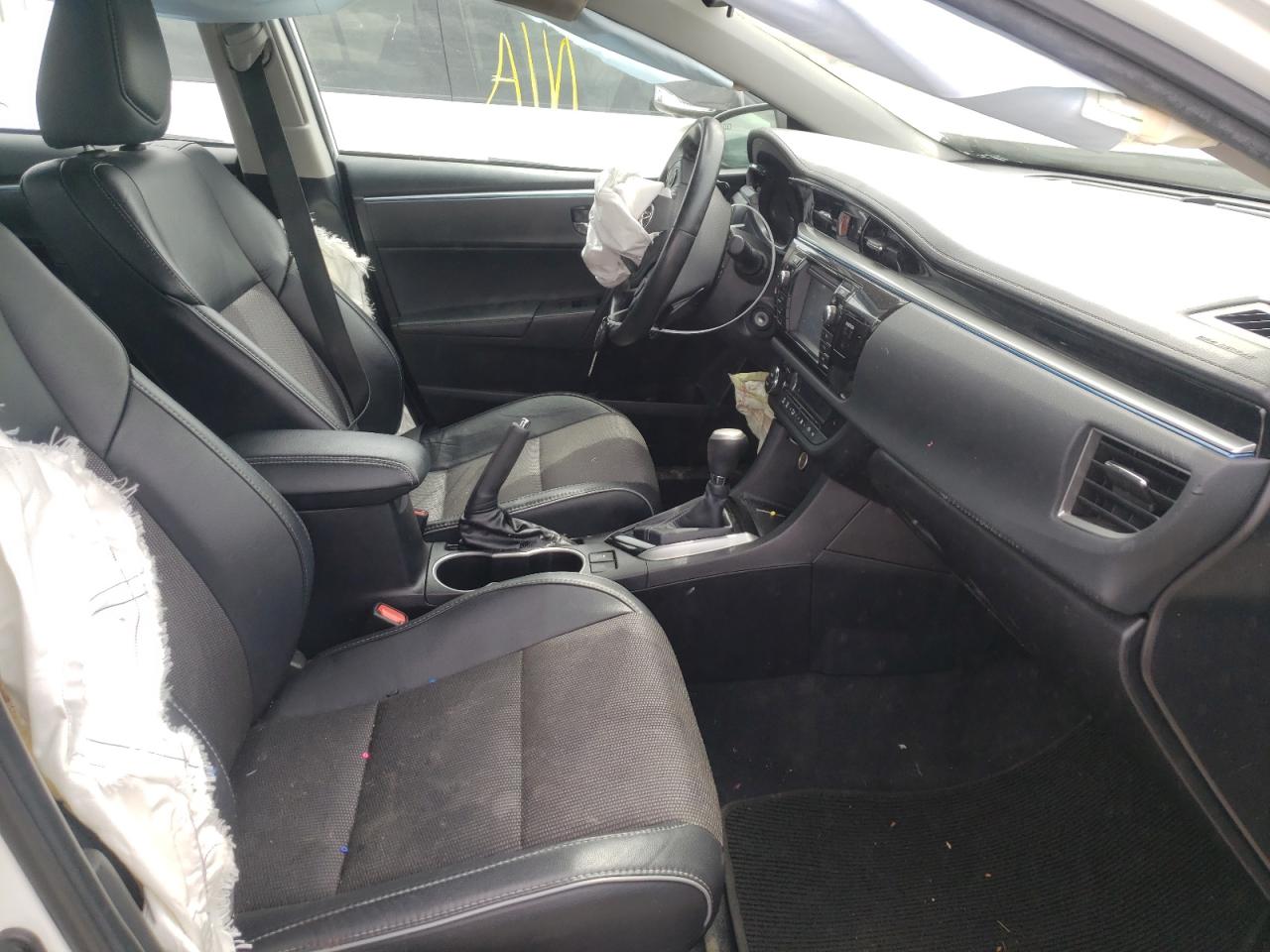 Photo 5 from auction – 2015 TOYOTA COROLLA L with VIN 2T1BURHE1FC333047