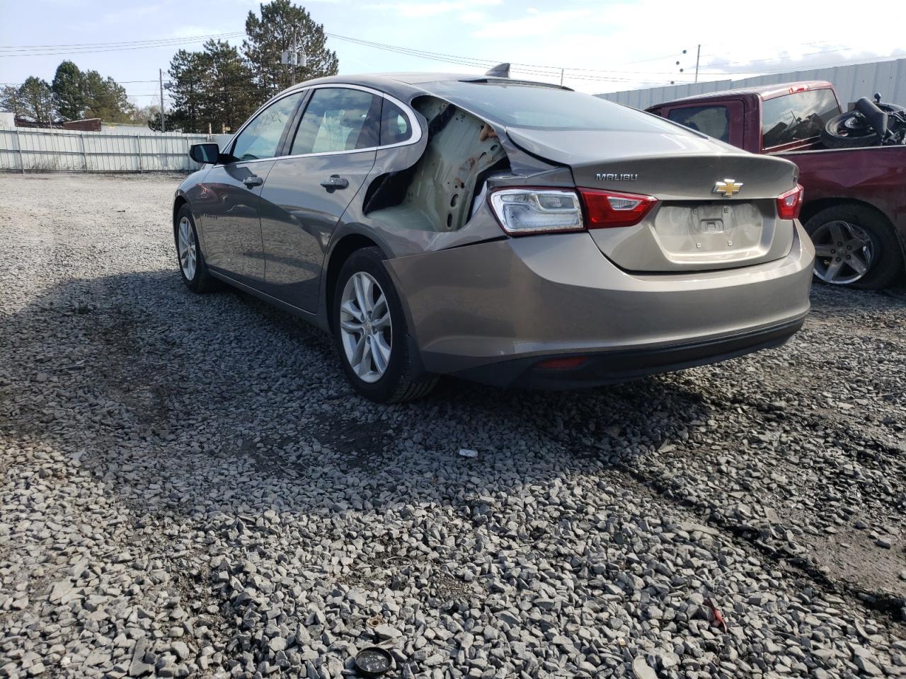Photo 16 from auction – 2017 CHEVROLET MALIBU LT with VIN 1G1ZE5ST9HF166158