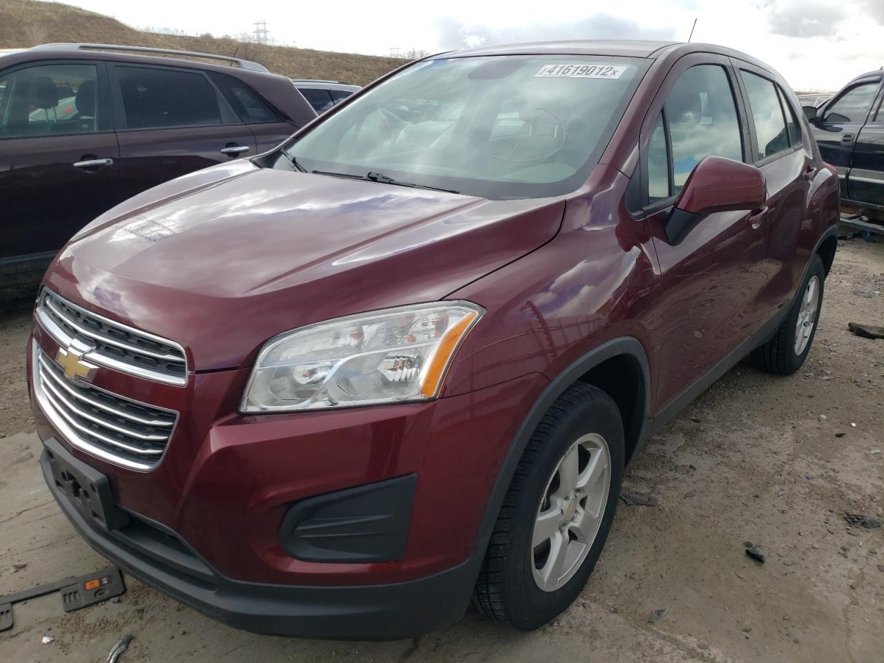 Photo 2 from auction – 2016 CHEVROLET TRAX LS with VIN 3GNCJNSB5GL266981