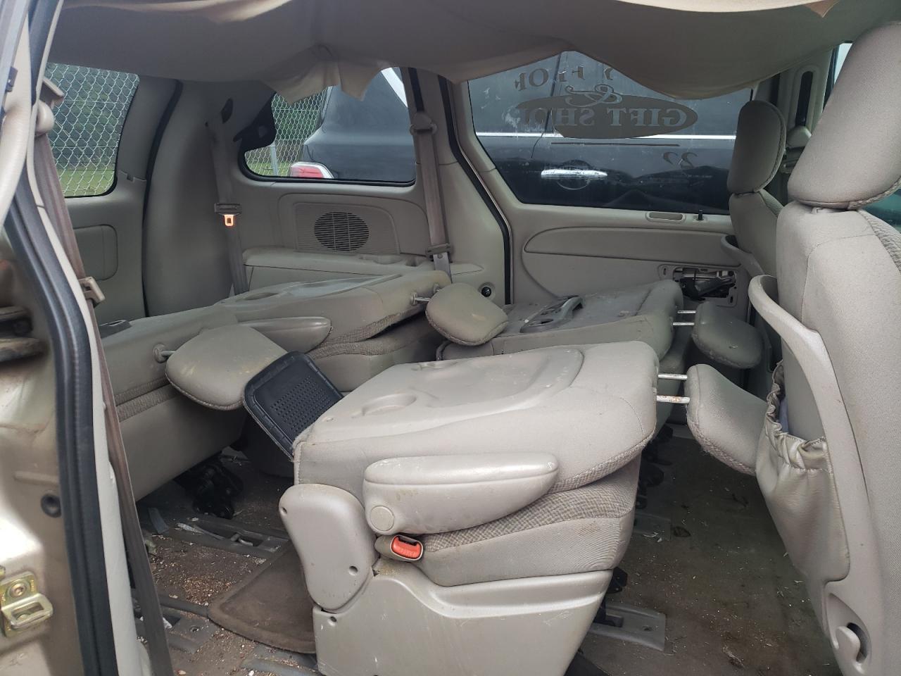 Photo 6 from auction – 2005 DODGE CARAVAN SX with VIN 1D4GP45R85B233762