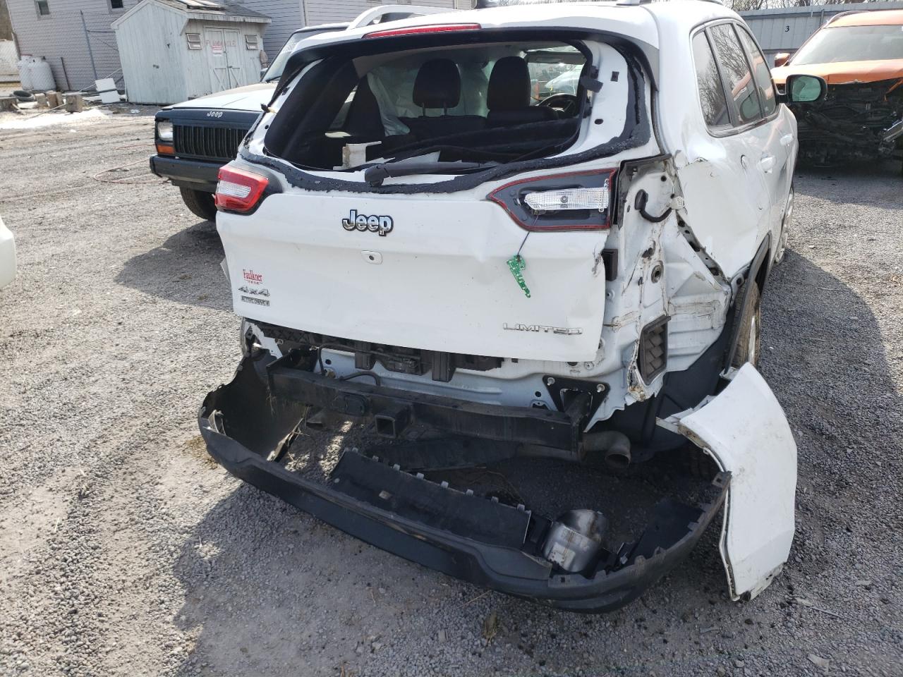 Photo 9 from auction – 2015 JEEP CHEROKEE L with VIN 1C4PJMDS8FW527529
