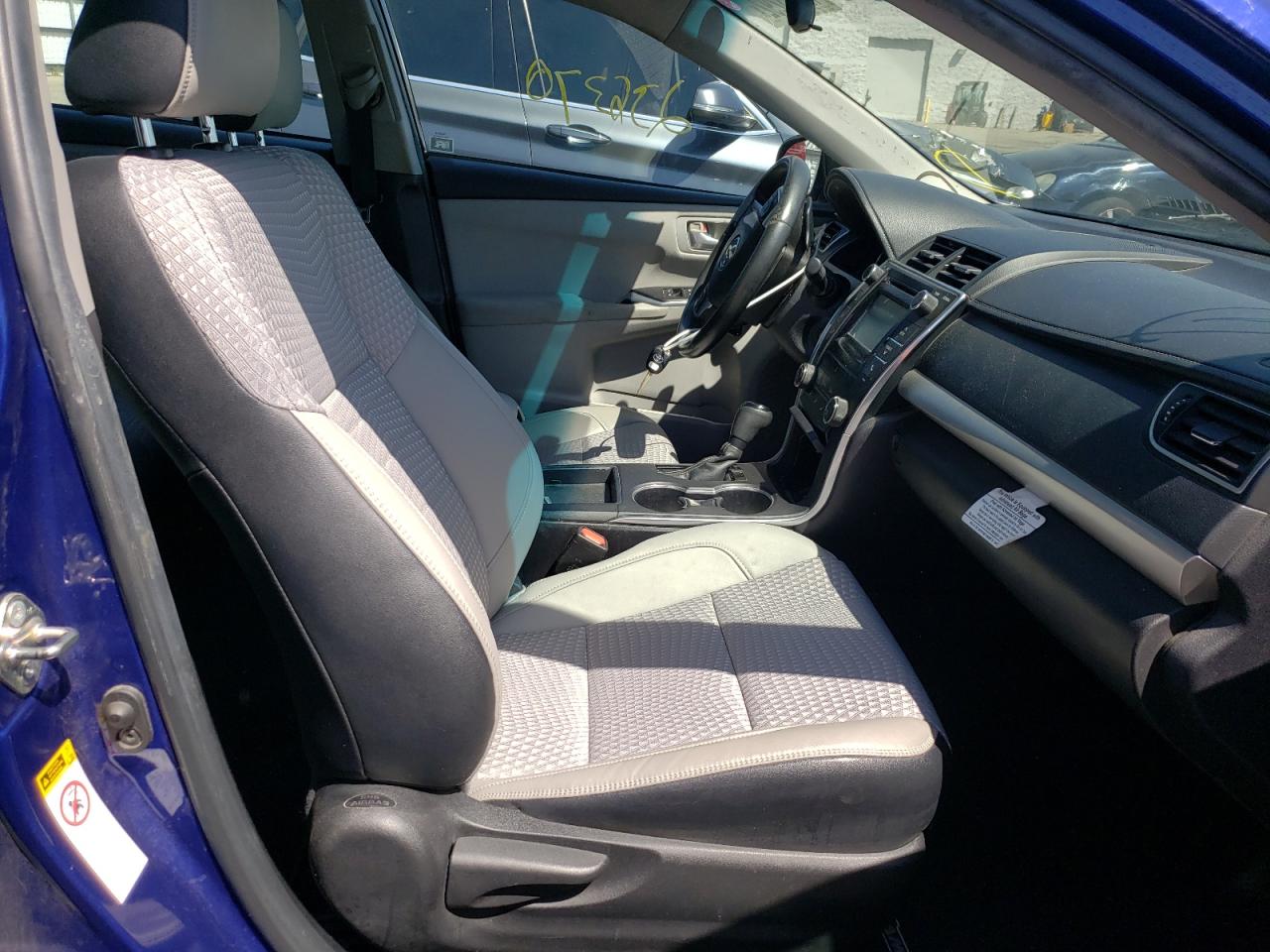 Photo 5 from auction – 2015 TOYOTA CAMRY LE with VIN 4T1BF1FK8FU874728