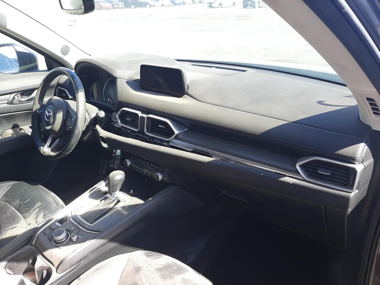 Photo 9 from auction – 2020 MAZDA CX-5 GRAND with VIN JM3KFADM5L1827444