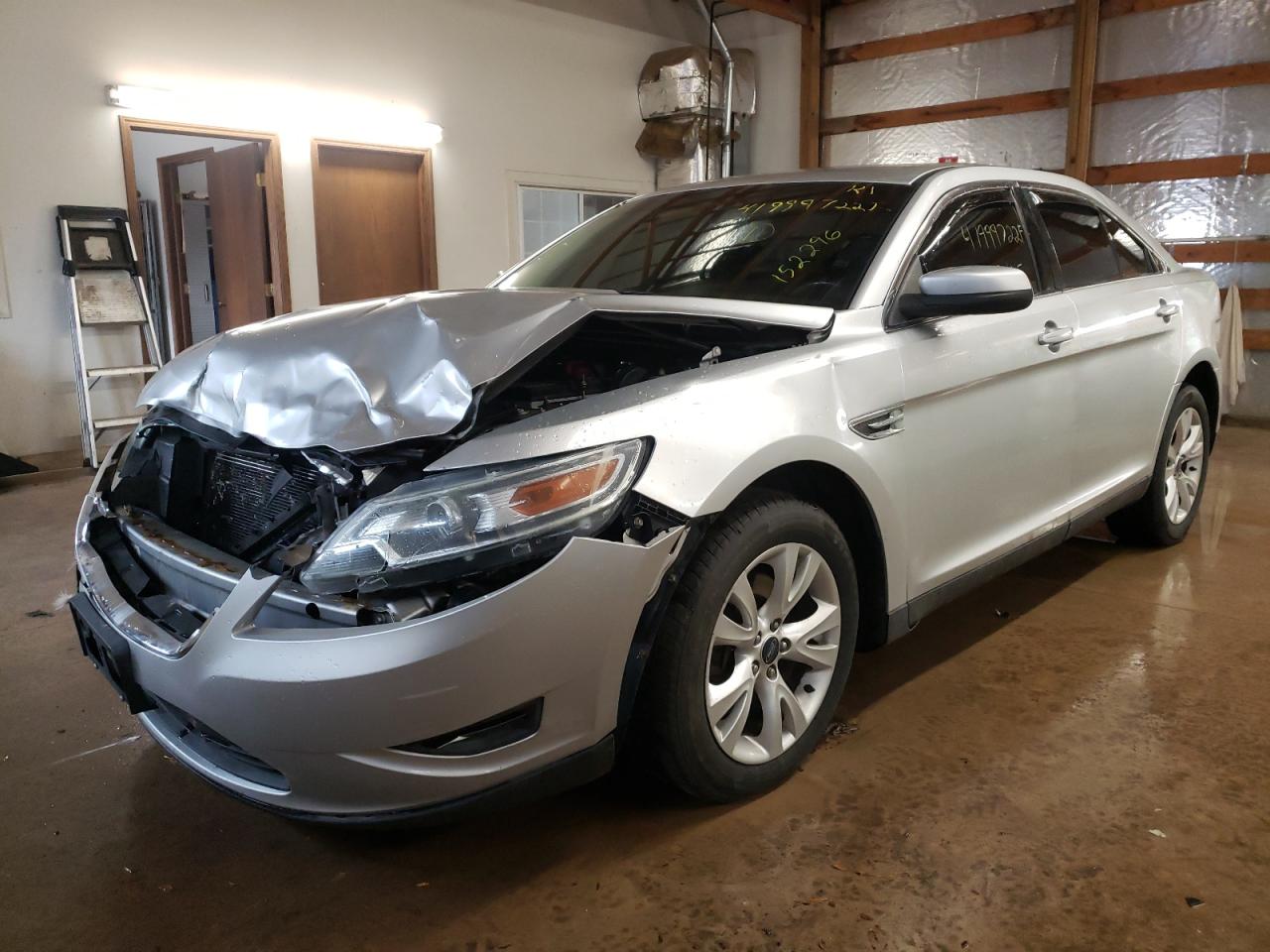 Photo 2 from auction – 2010 FORD TAURUS SEL with VIN 1FAHP2EW7AG152296