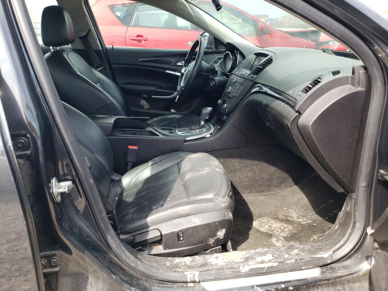 Photo 5 from auction – 2013 BUICK REGAL with VIN 2G4GR5ER3D9247867
