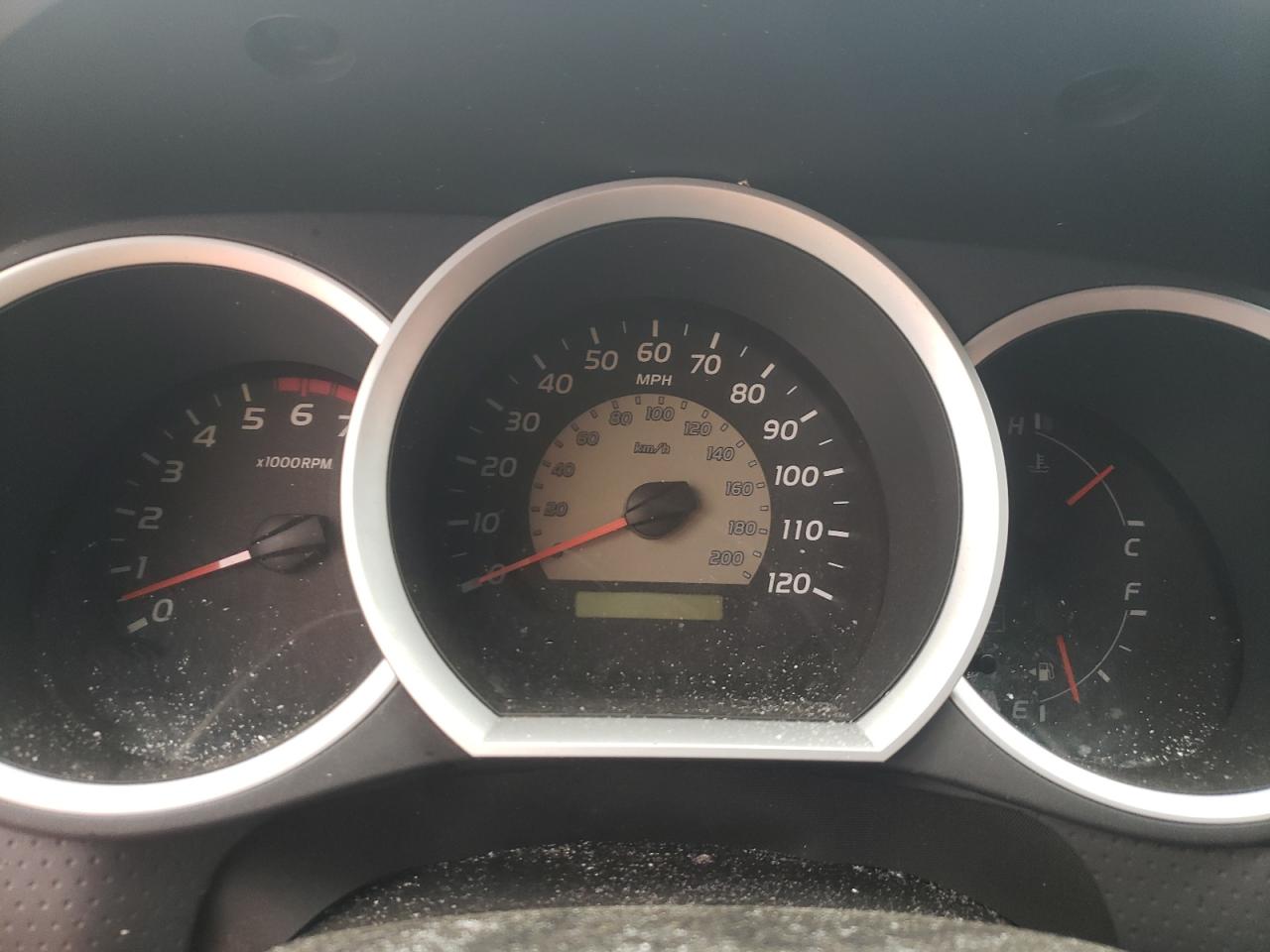 Photo 8 from auction – 2010 TOYOTA TACOMA DOU with VIN 3TMLU4EN5AM045561
