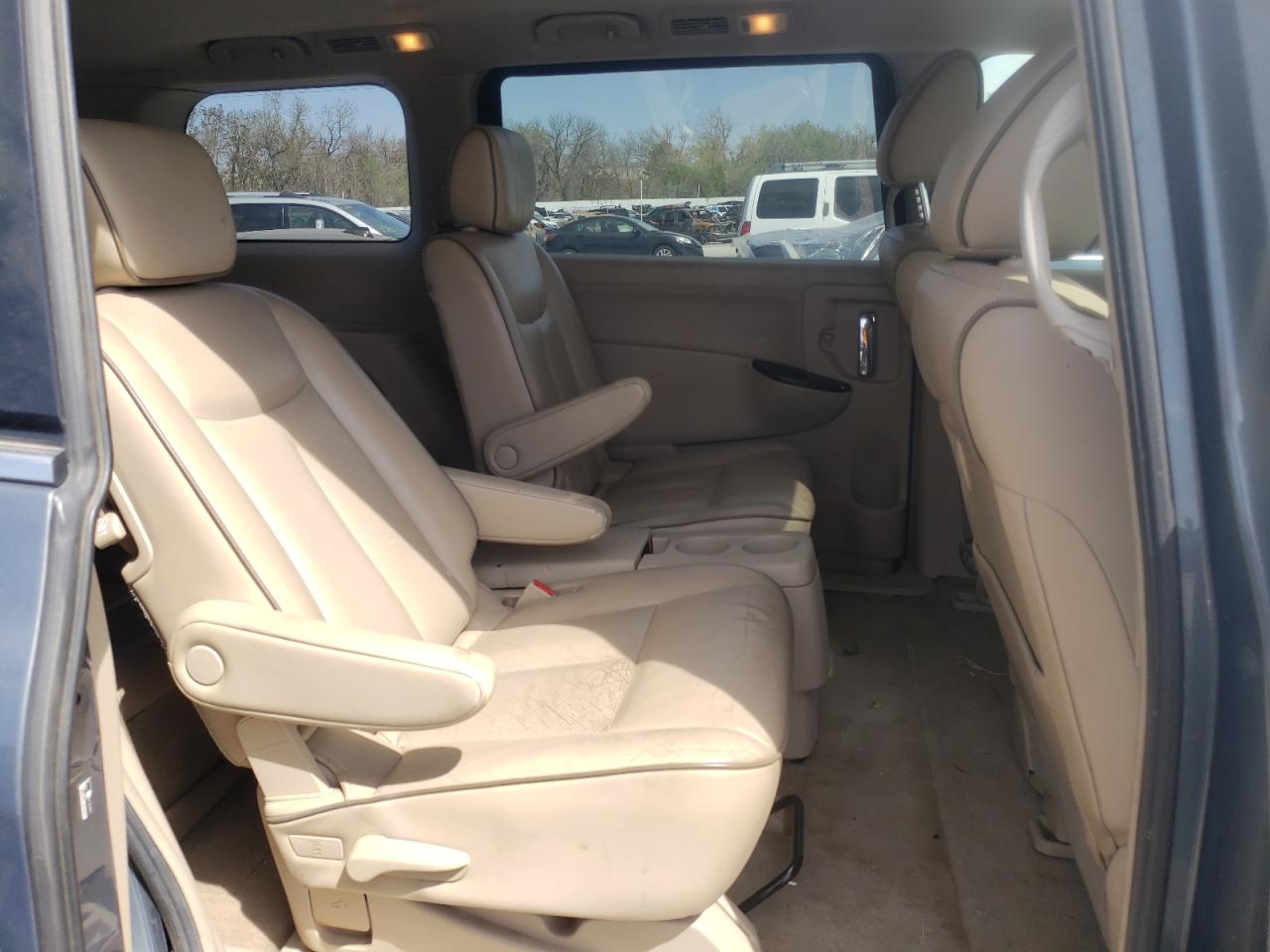 Photo 6 from auction – 2011 NISSAN QUEST S with VIN JN8AE2KP2B9000256