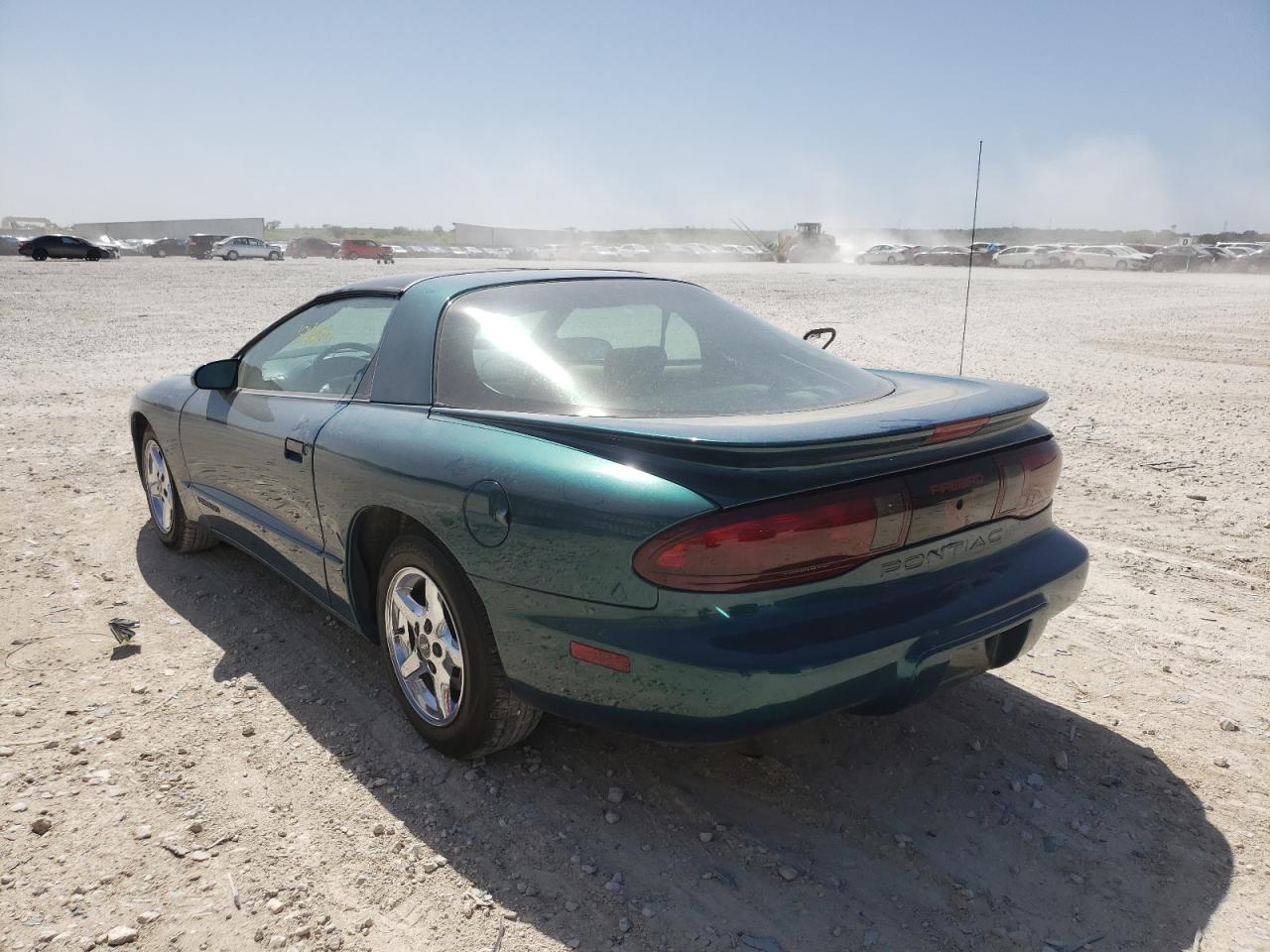Photo 3 from auction – 1997 PONTIAC FIREBIRD with VIN 2G2FS22K9V2216034