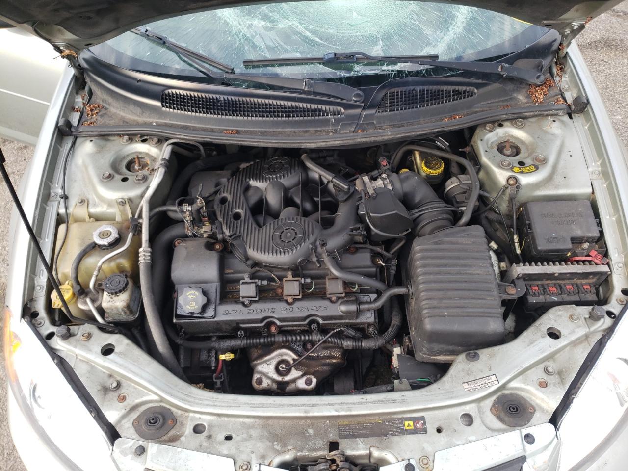 Photo 7 from auction – 2005 DODGE STRATUS SX with VIN 1B3EL46R15N647870
