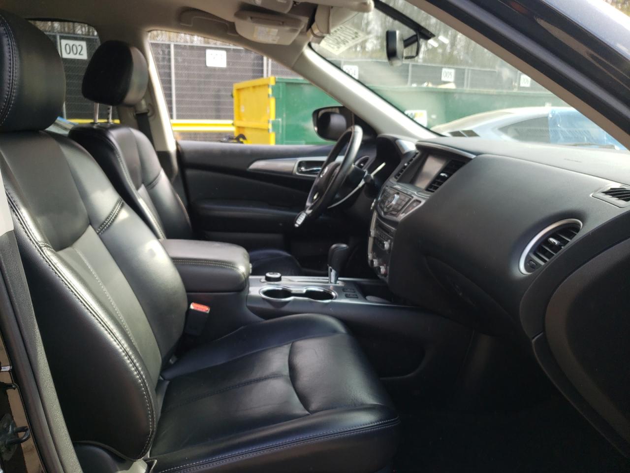 Photo 5 from auction – 2018 NISSAN PATHFINDER with VIN 5N1DR2MM4JC642815