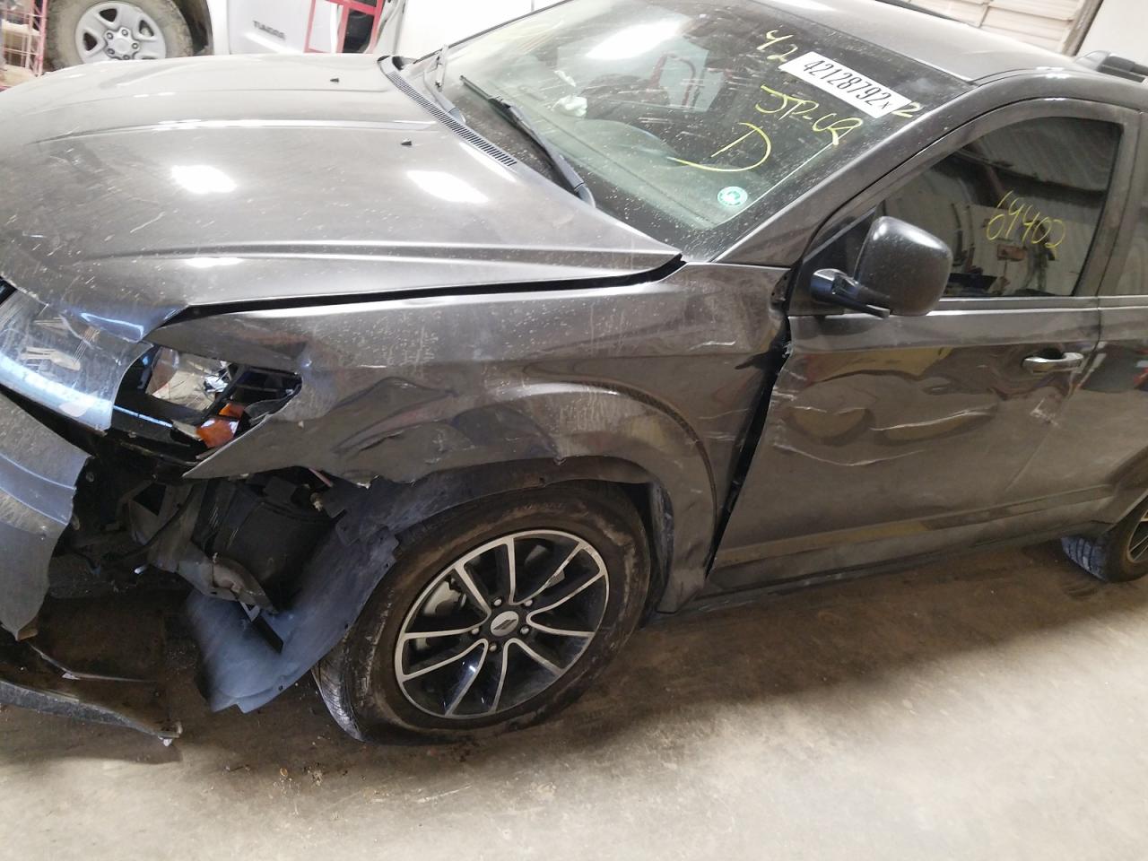Photo 9 from auction – 2018 DODGE JOURNEY SE with VIN 3C4PDCAB1JT517915