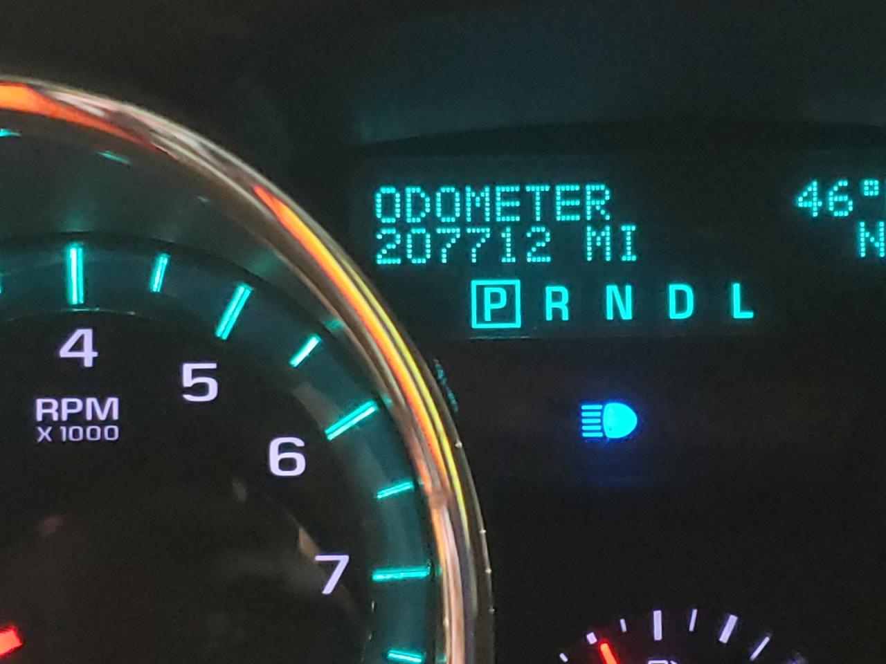 Photo 8 from auction – 2011 CHEVROLET TRAVERSE L with VIN 1GNKRGED9BJ413493