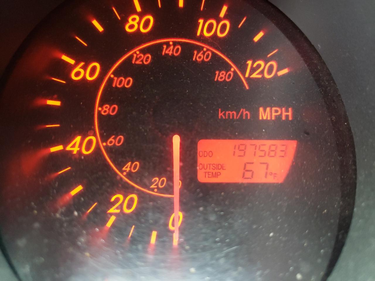 Photo 8 from auction – 2003 PONTIAC VIBE with VIN 5Y2SL62833Z462722