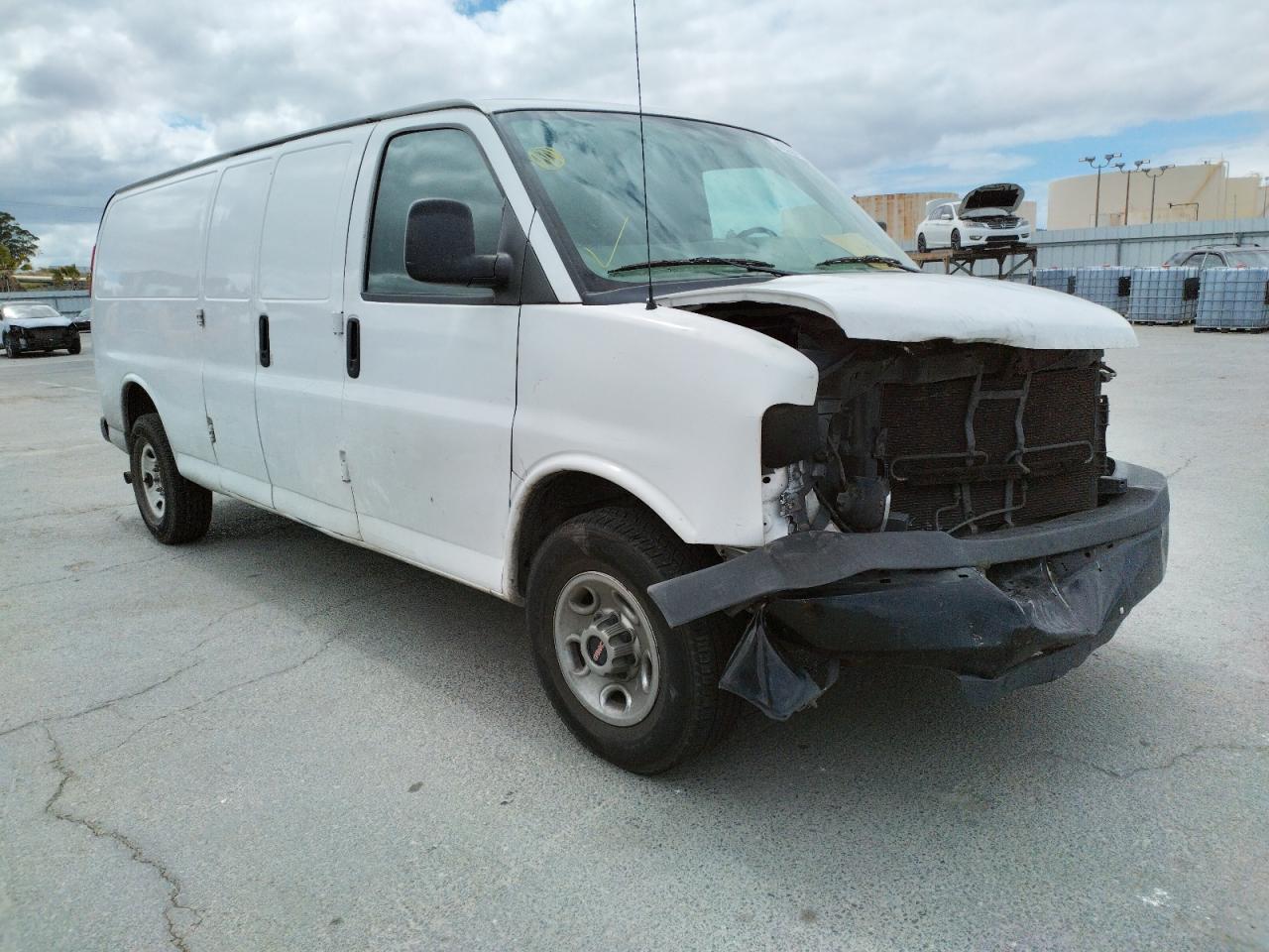 Photo 1 from auction – 2011 GMC SAVANA G25 with VIN 1GTW7GCA5B1905754