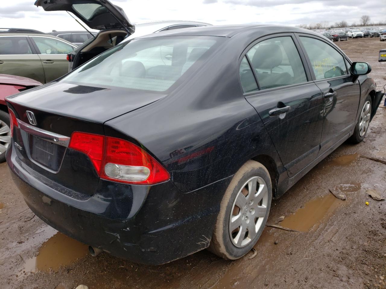 Photo 4 from auction – 2010 HONDA CIVIC LX with VIN 19XFA1F59AE053823