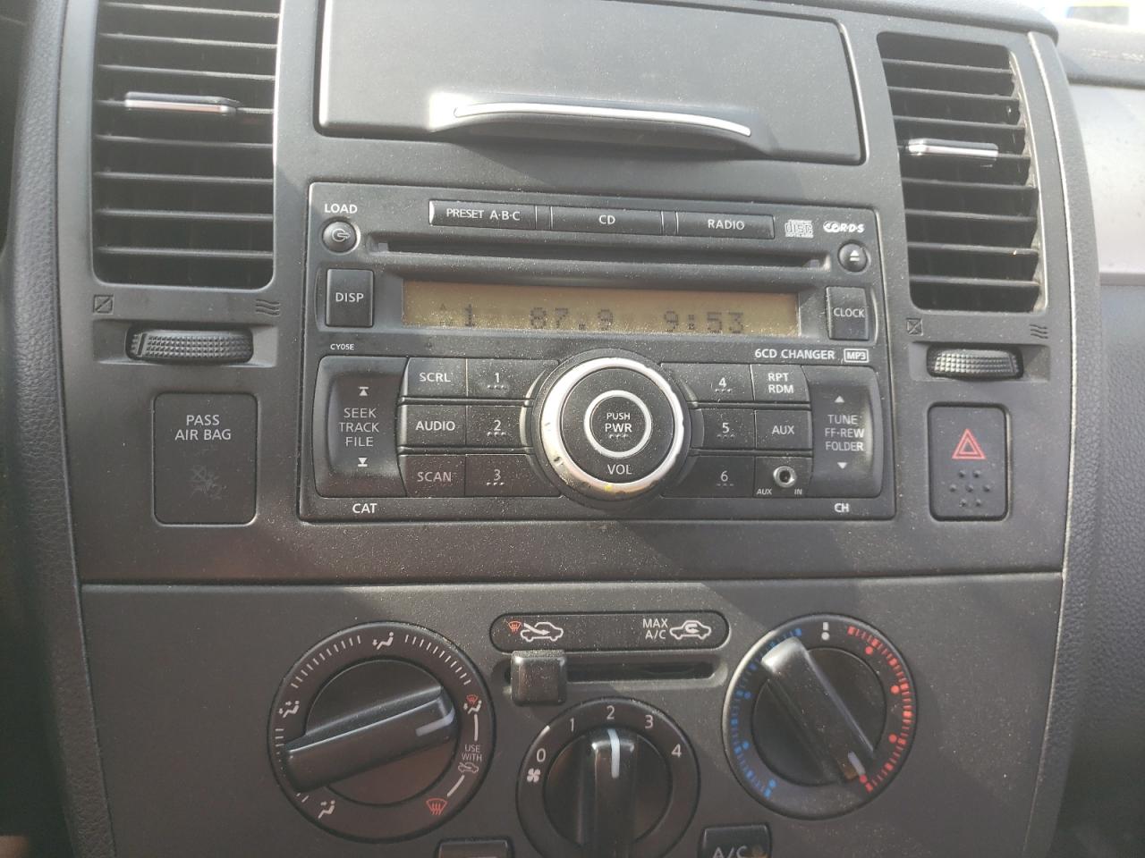 Photo 9 from auction – 2011 NISSAN VERSA S with VIN 3N1BC1AP2BL436536