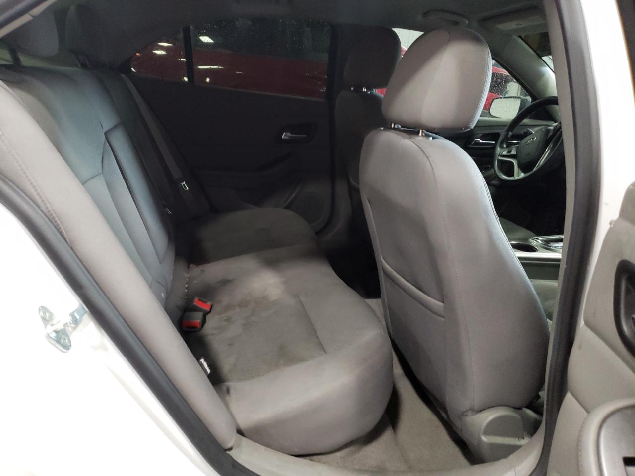 Photo 6 from auction – 2013 CHEVROLET MALIBU LS with VIN 1G11B5SA9DF351485