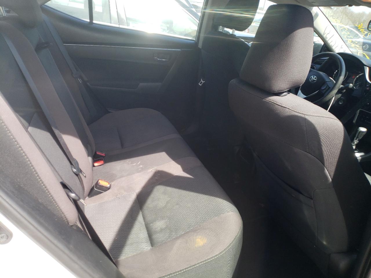 Photo 6 from auction – 2018 TOYOTA COROLLA L with VIN 2T1BURHE2JC123601