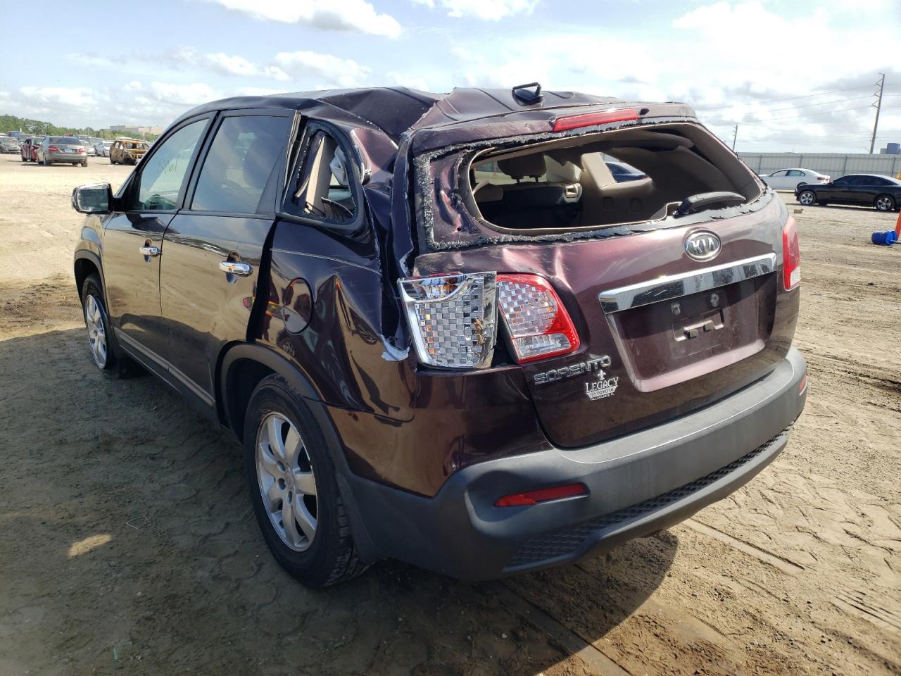 Photo 3 from auction – 2011 KIA SORENTO BA with VIN 5XYKT3A10BG179632
