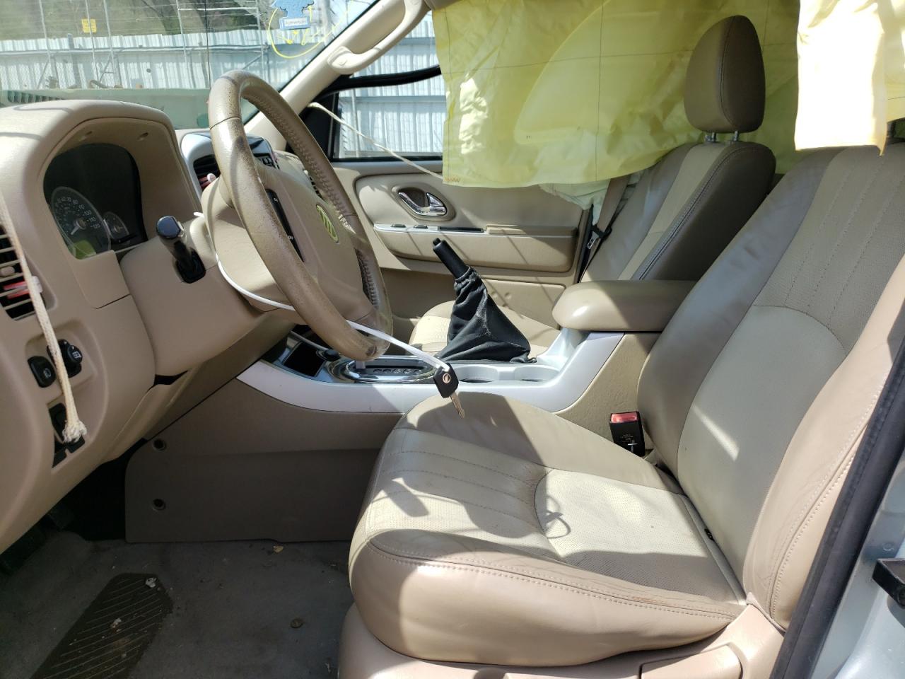 Photo 5 from auction – 2005 MERCURY MARINER with VIN 4M2CU57185DJ04369