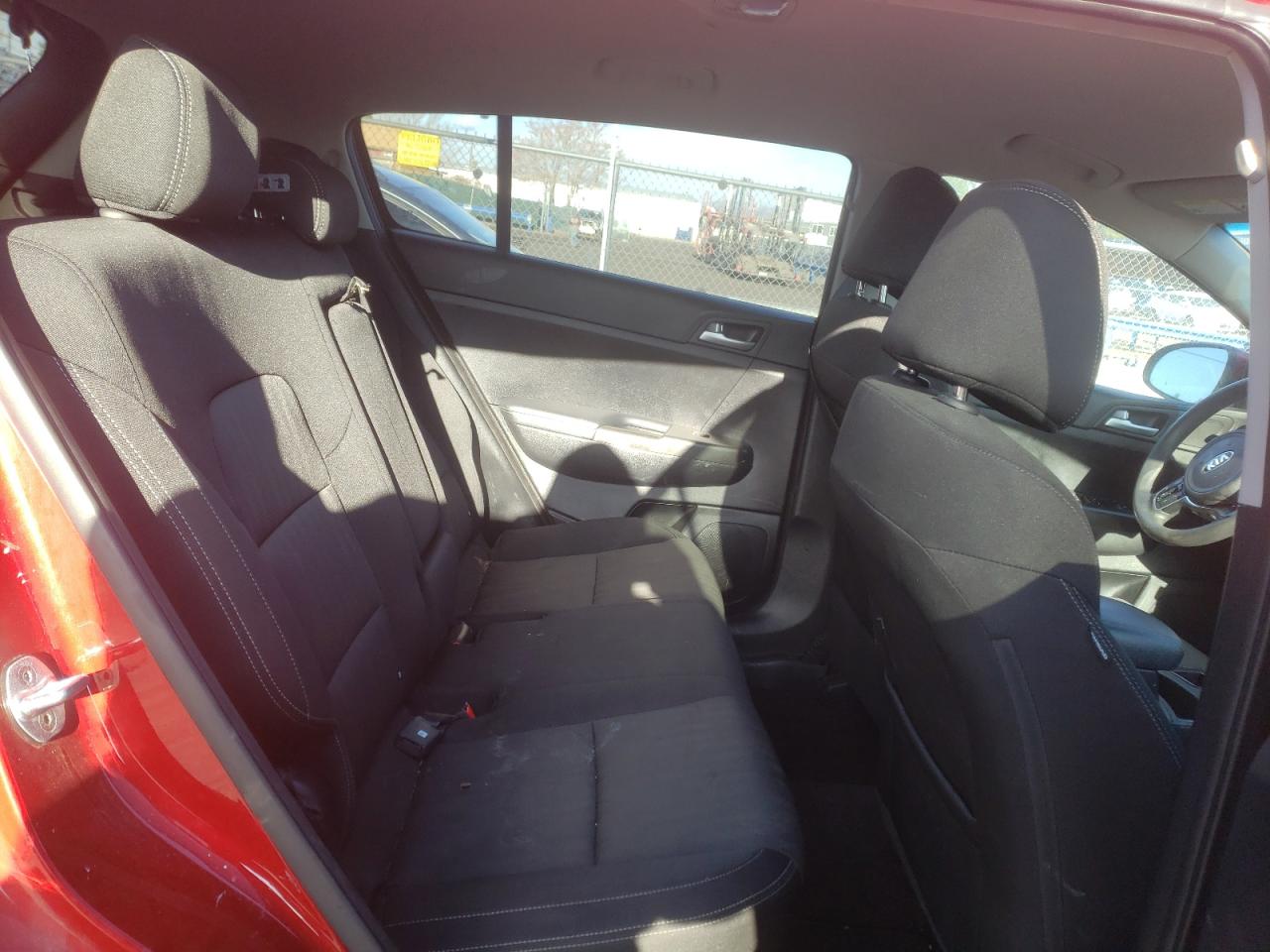 Photo 6 from auction – 2017 KIA SPORTAGE L with VIN KNDPMCAC5H7294995