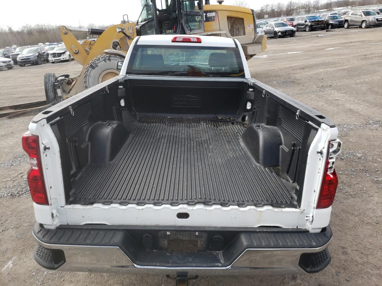 Photo 6 from auction – 2019 CHEVROLET SILVERADO with VIN 3GCNWAEF5KG309954