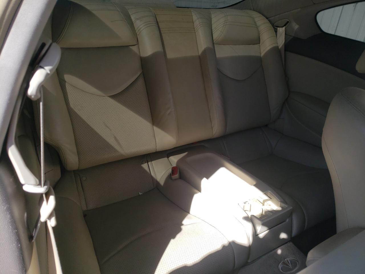 Photo 6 from auction – 2008 INFINITI G37 BASE with VIN JNKCV64E18M104510