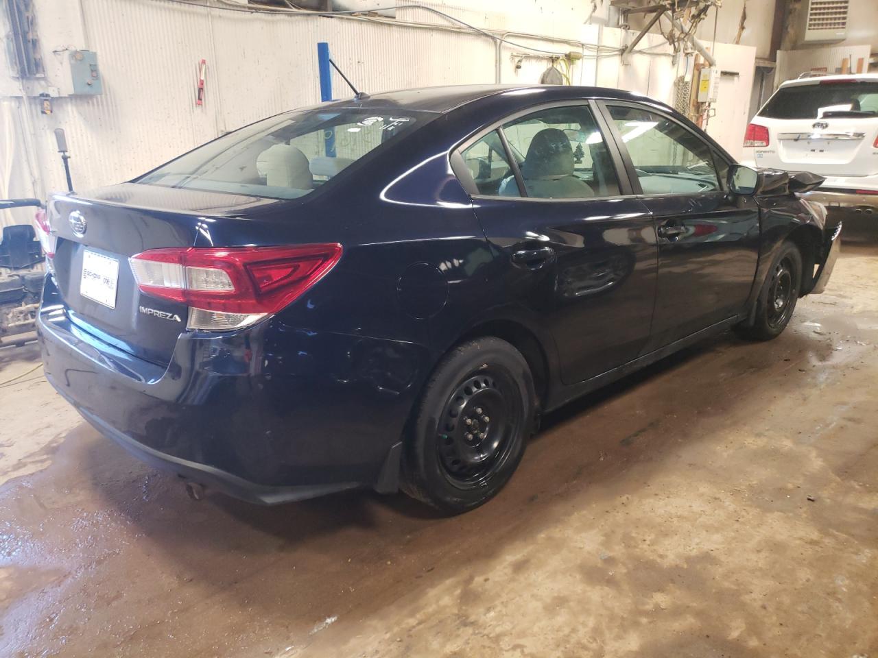 Photo 4 from auction – 2019 SUBARU IMPREZA with VIN 4S3GKAA67K3610187