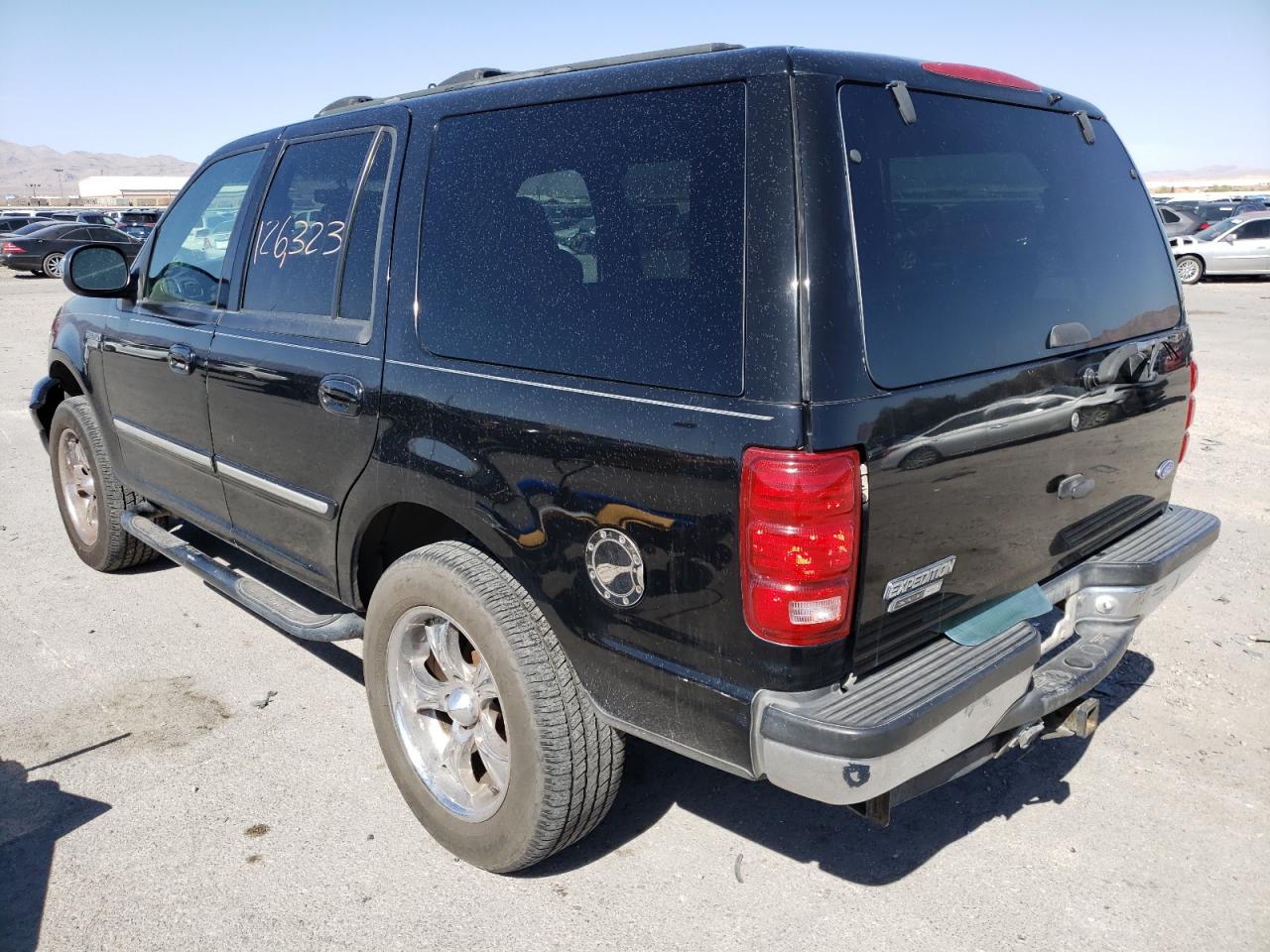 Photo 3 from auction – 1999 FORD EXPEDITION with VIN 1FMPU18L8XLA50480
