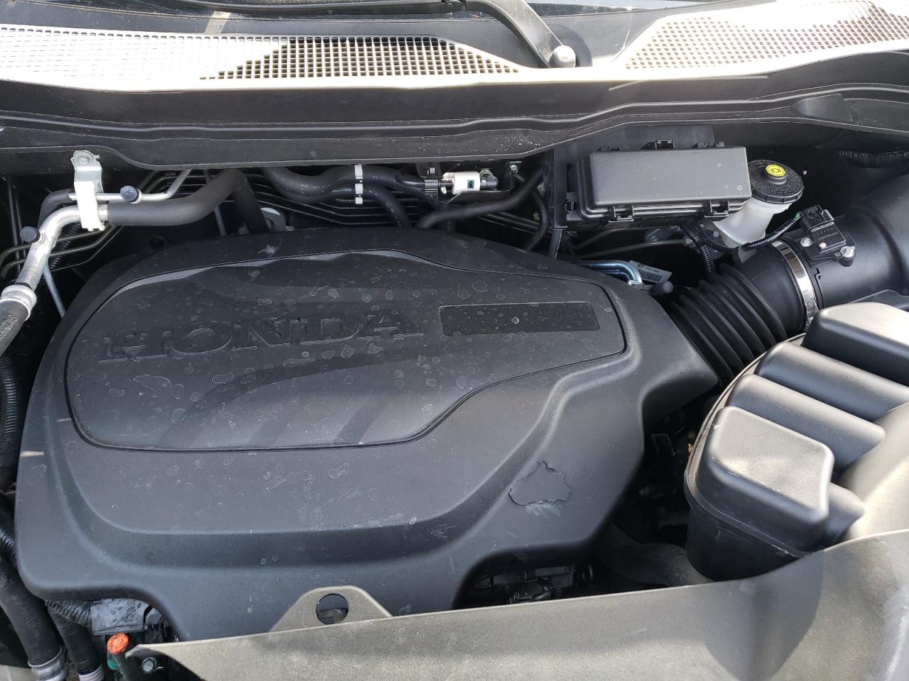 Photo 7 from auction – 2018 HONDA RIDGELINE with VIN 5FPYK3F75JB010603