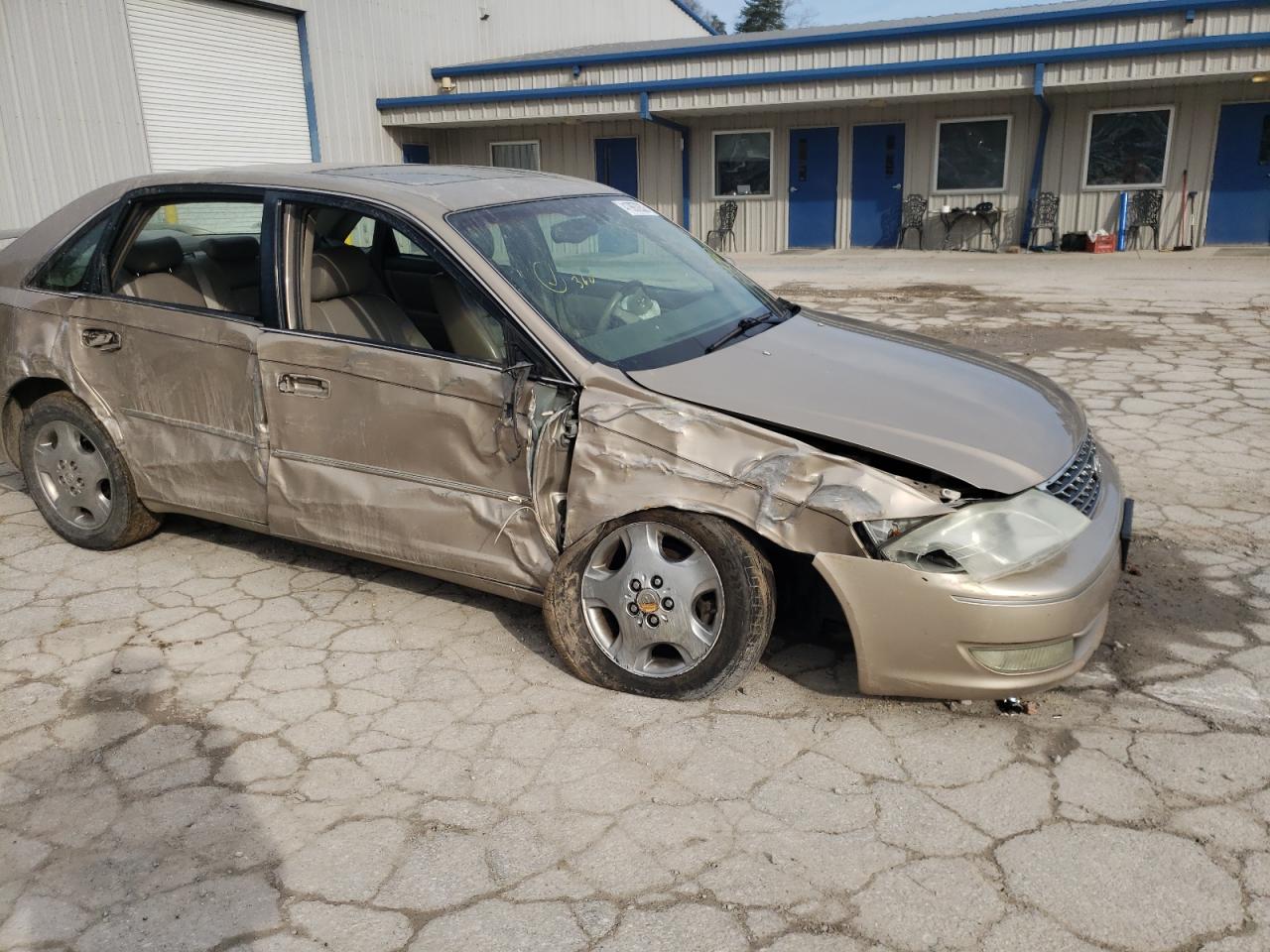Photo 9 from auction – 2003 TOYOTA AVALON XL with VIN 4T1BF28B63U282825