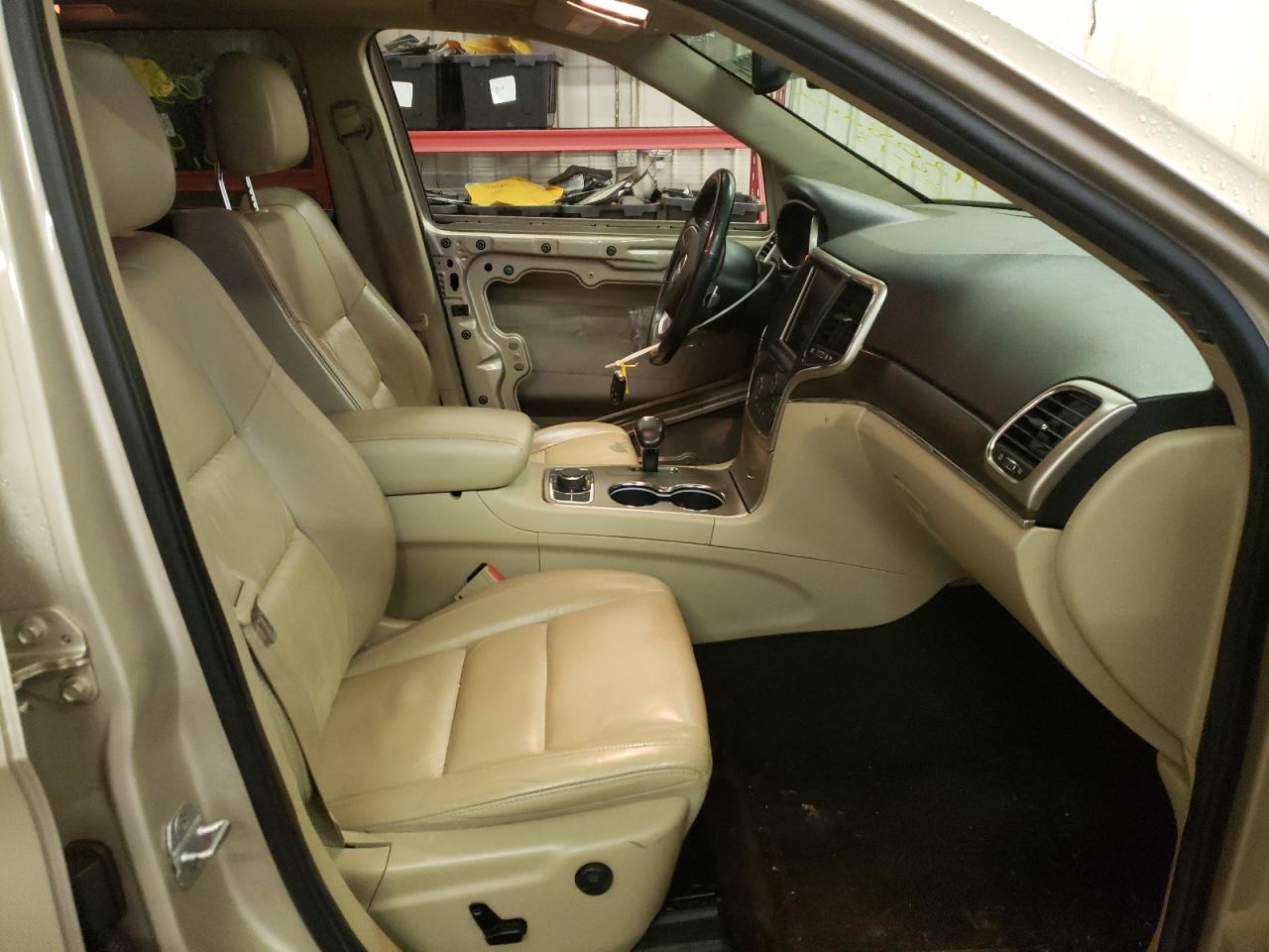 Photo 5 from auction – 2014 JEEP GRAND CHER with VIN 1C4RJFBG8EC148422