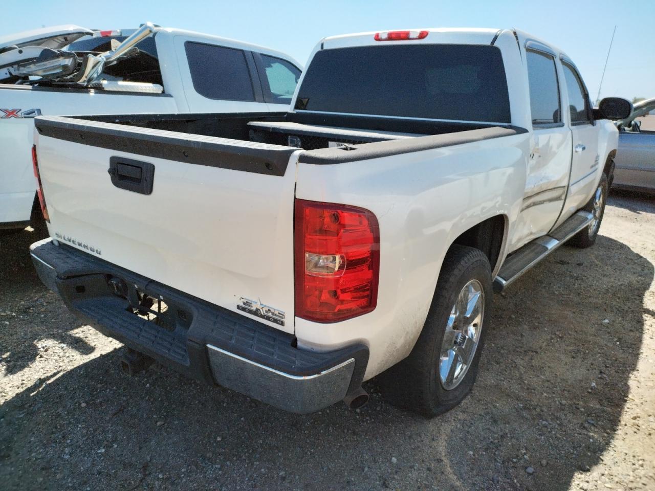 Photo 4 from auction – 2011 CHEVROLET SILVERADO with VIN 3GCPCSE02BG360640