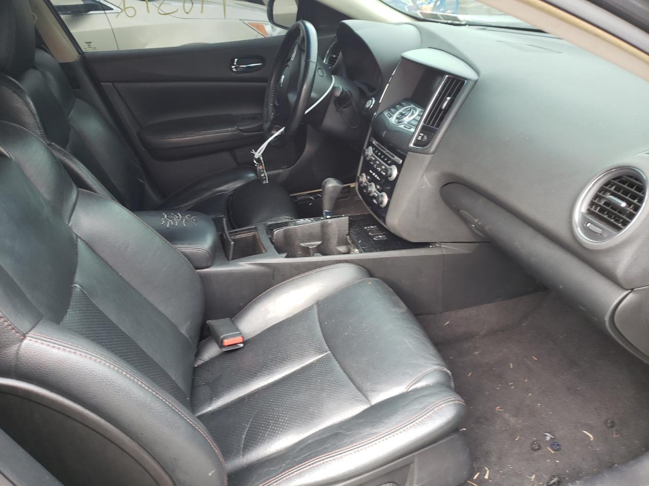Photo 5 from auction – 2010 NISSAN MAXIMA S with VIN 1N4AA5AP5AC848097