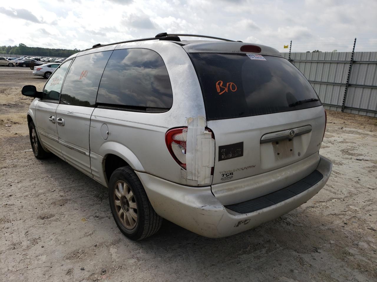 Photo 3 from auction – 2001 CHRYSLER TOWN & COU with VIN 2C4GP54L41R312812