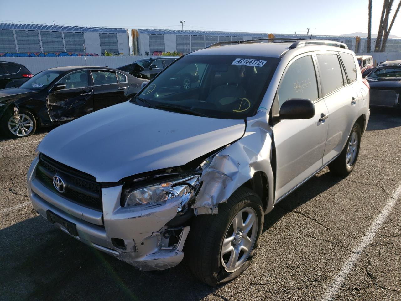 Photo 2 from auction – 2010 TOYOTA RAV4 with VIN JTMZF4DV3AD029246