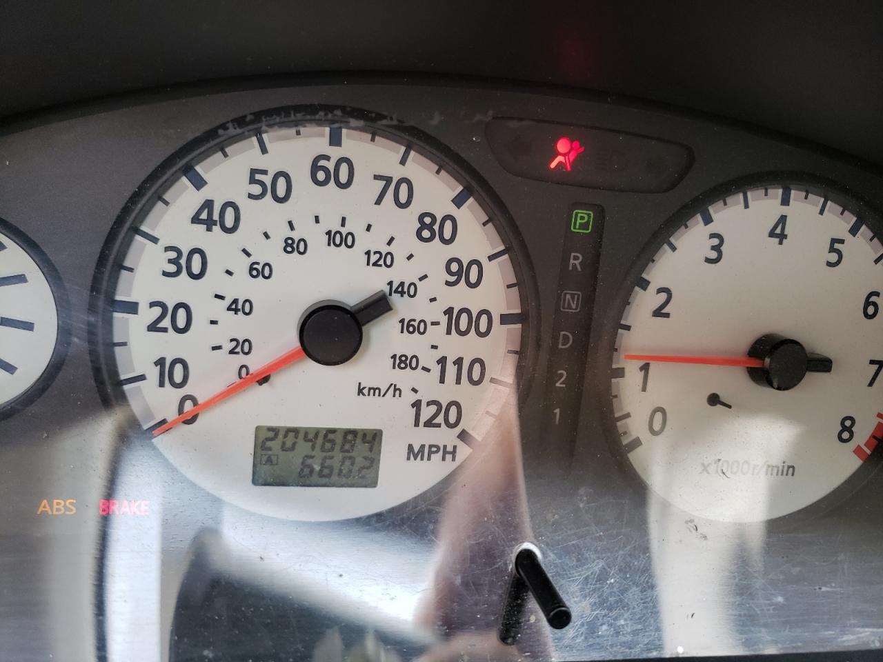 Photo 8 from auction – 2003 NISSAN PATHFINDER with VIN JN8DR09X93W704923