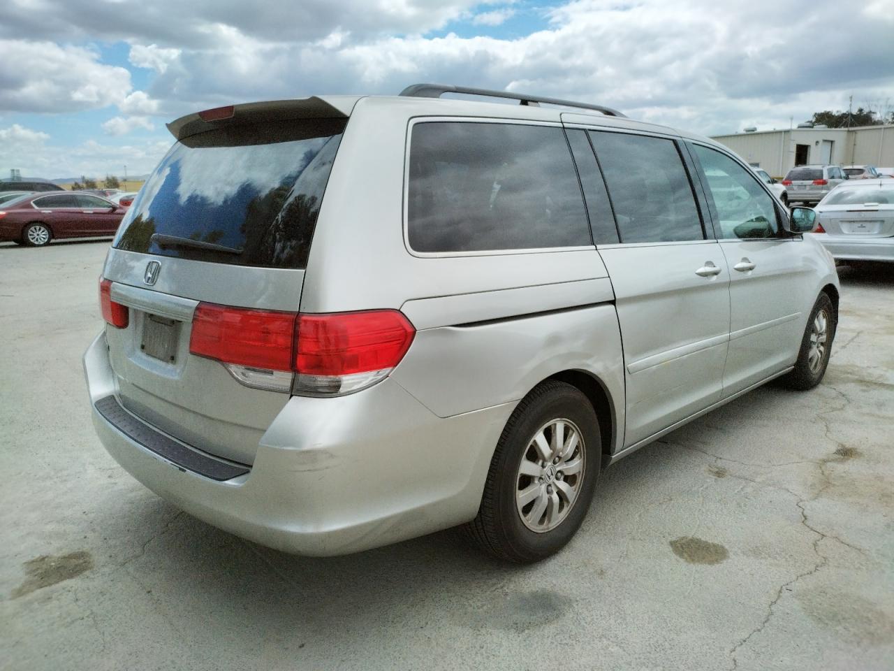 Photo 4 from auction – 2008 HONDA ODYSSEY EX with VIN 5FNRL38728B075927