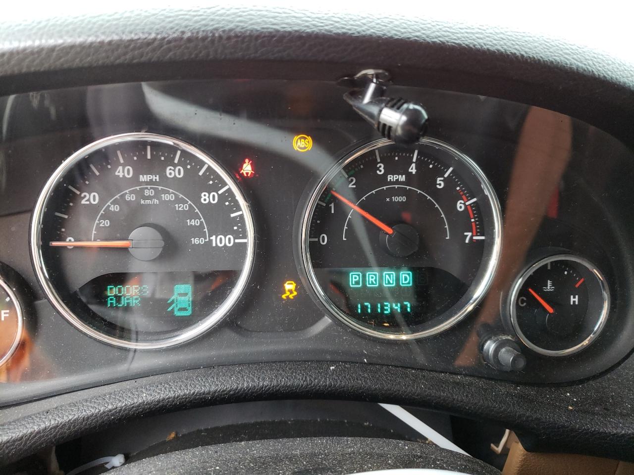 Photo 8 from auction – 2011 JEEP WRANGLER U with VIN 1J4BA5H15BL632441