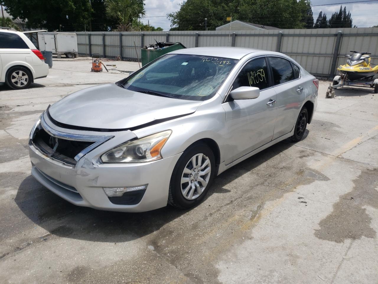 Photo 2 from auction – 2013 NISSAN ALTIMA 2.5 with VIN 1N4AL3AP1DC180933