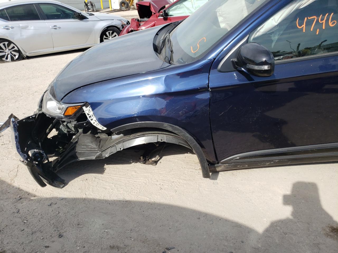Photo 9 from auction – 2020 MITSUBISHI OUTLANDER with VIN JA4AD3A35LZ015395