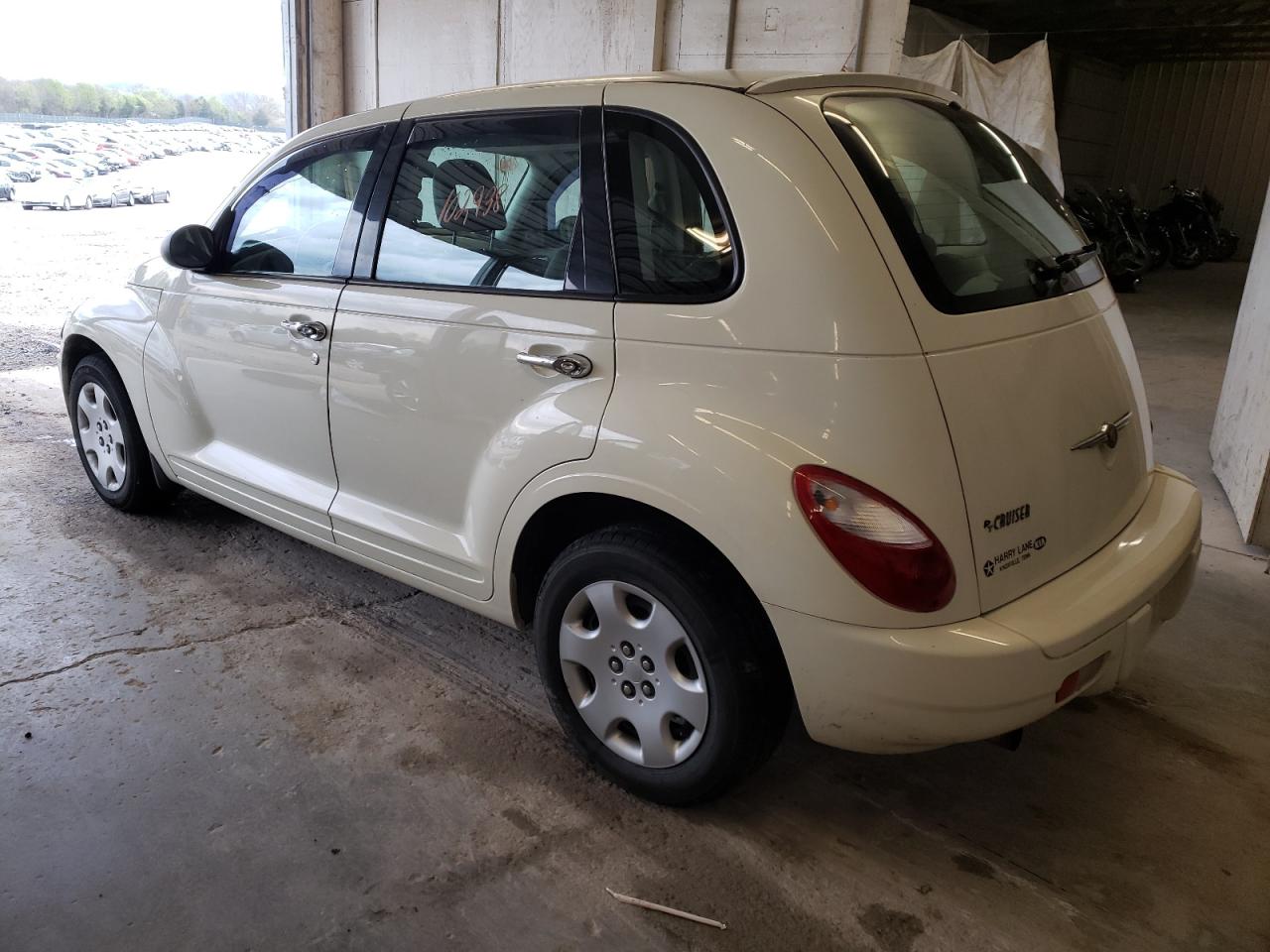 Photo 3 from auction – 2008 CHRYSLER PT CRUISER with VIN 3A8FY48B48T242832