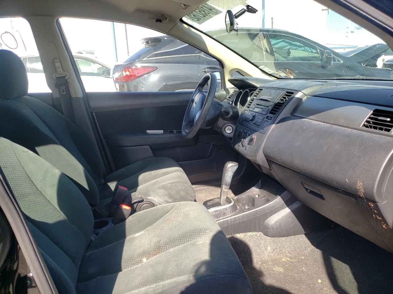 Photo 5 from auction – 2011 NISSAN VERSA S with VIN 3N1BC1CP8BL506442
