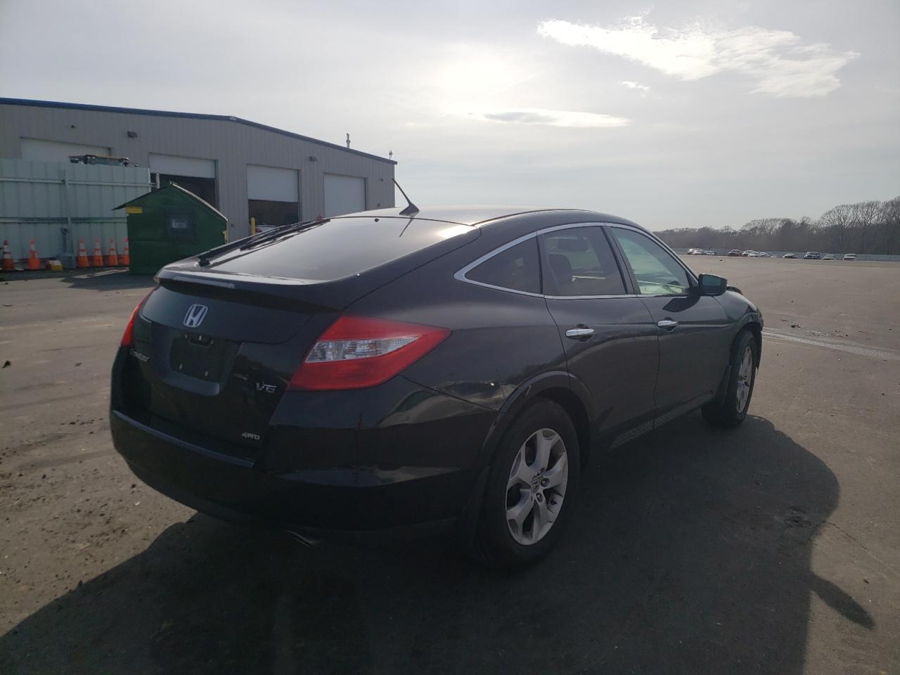 Photo 4 from auction – 2012 HONDA CROSSTOUR with VIN 5J6TF2H58CL002910
