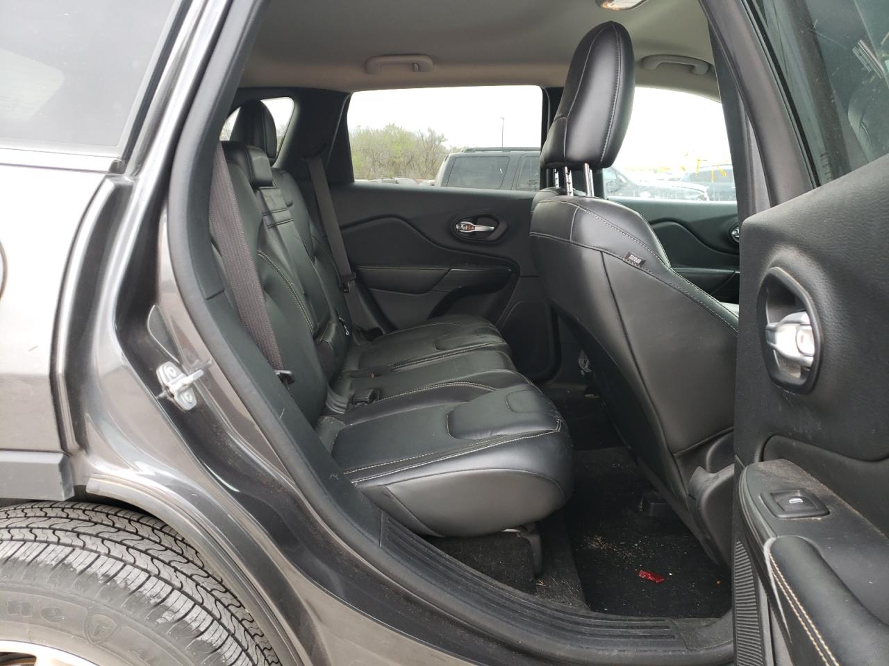 Photo 6 from auction – 2015 JEEP CHEROKEE L with VIN 1C4PJMDSXFW698721