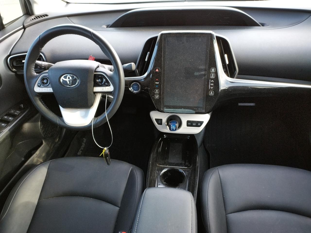 Photo 9 from auction – 2017 TOYOTA PRIUS PRIM with VIN JTDKARFP5H3050207